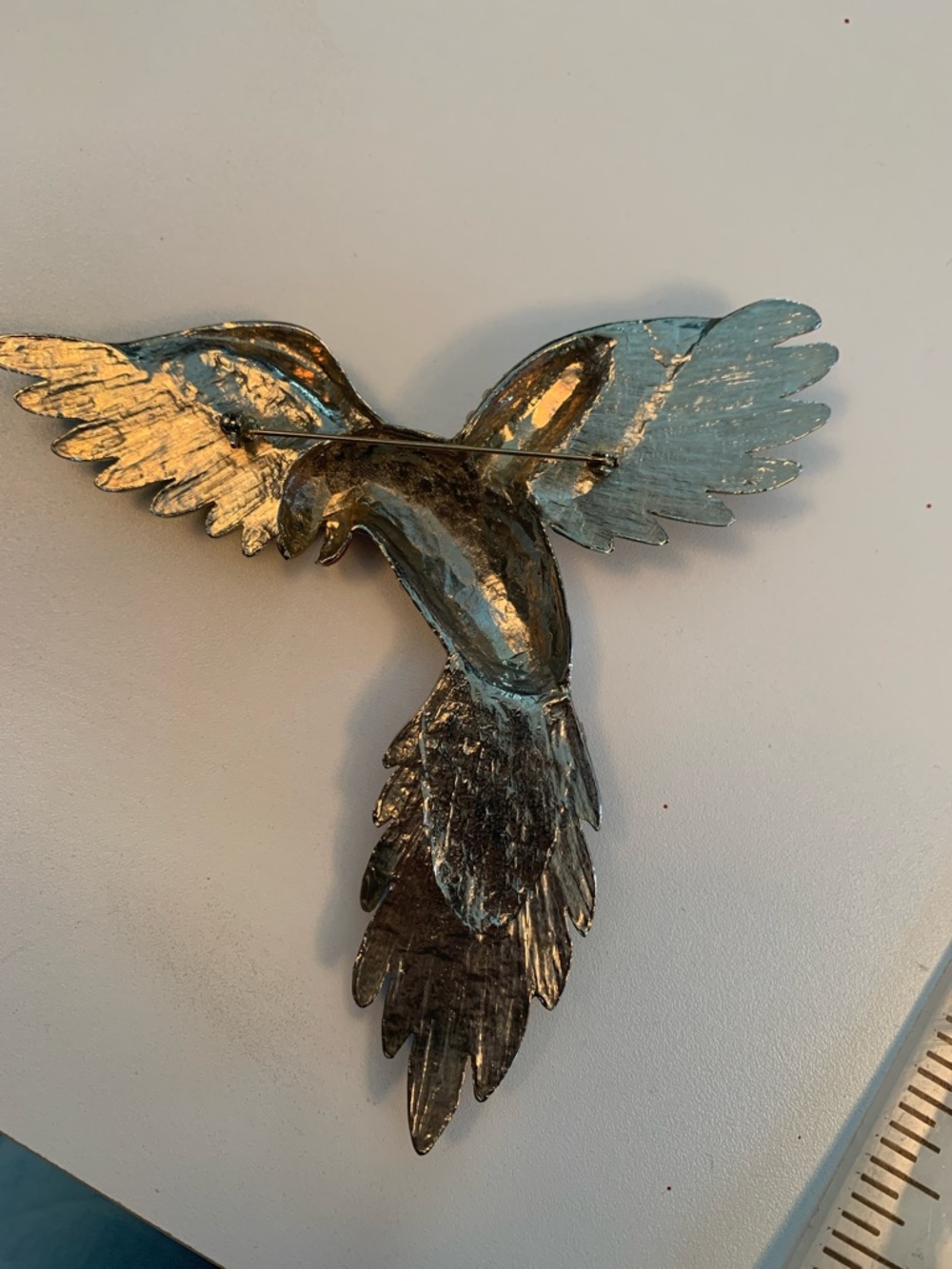 Vintage Parrot Brooch - Green Blue Multi-Color Accent - Picture 2 of 3